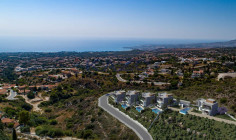 Modern 3 bedroom villa with large plot in Tala 