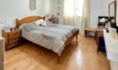 Spacious 4 bedroom apartment for sale in Agioi Omologites
