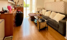 Spacious 4 bedroom apartment for sale in Agioi Omologites