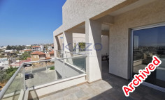 Luxurious three bedroom top floor apartment in Agia Fyla 