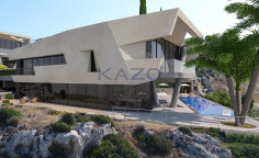 Modern six bedroom villa in Agios Tychonas luxury 