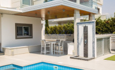 Spacious Agios Tychonas villa with pool gym 
