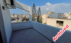 Modern recently renovated three bedroom top floor apartment Mesa Geitonia 
