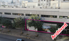 Former café-bar-restaurant in prime central location 