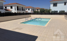 Detached house in peaceful Pyla with pool 