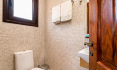 Luxury 4 bedroom house for sale in Pernera