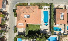 Luxury 4 bedroom house for sale in Pernera