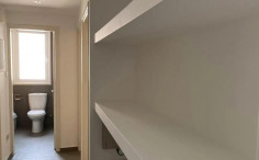 Spacious commercial to rent in Agioi Omologites