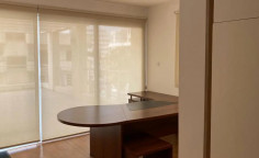 Spacious commercial to rent in Agioi Omologites