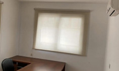 Spacious commercial to rent in Agioi Omologites