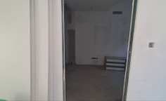 Commercial for sale in Platy