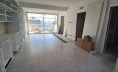 Commercial for sale in Platy