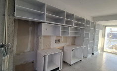 Commercial for sale in Platy