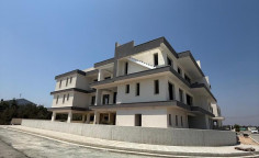 2 apartment for sale in Deryneia