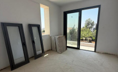 2 apartment for sale in Deryneia