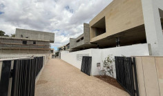 Spacious 3 apartment for sale in Agioi Omologites