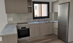 Unfurnished 1-bed apartment in Petrou & Pavlou 