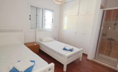 4 bedroom house to rent in Pernera