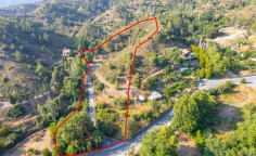 Residential field in Kato Platres, Limassol , Limassol