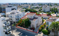 House with a pool in Lakatamia, Nicosia 