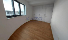 Prestigious three bedroom penthouse with private pool for rent in Panthea 