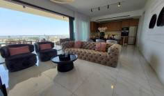 Prestigious three bedroom penthouse with private pool for rent in Panthea 