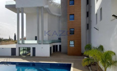 Prestigious three bedroom penthouse with private pool for rent in Panthea 