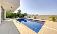 Furnished 3-bed detached house in Pyrgos 