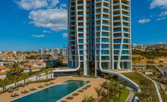Beautiful 1-bed fully furnished seafront apartment in Mouttagiaka area 