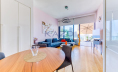 Beautiful 1-bed fully furnished seafront apartment in Mouttagiaka area 