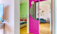 Beautiful 1-bed fully furnished seafront apartment in Mouttagiaka area 