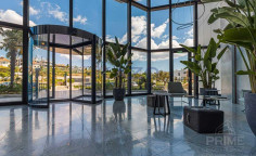 Beautiful 1-bed fully furnished seafront apartment in Mouttagiaka area 