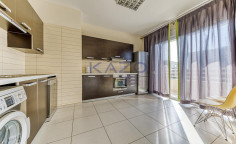 Furnished 2-bed apartment in Mesa Geitonia 