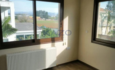 4-bed detached house in Zakaki 