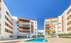 Furnished 4-bed penthouse apartment with private pool in Columbia area - Limassol 