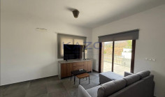3-bed furnished house to rent in Eptagonia 