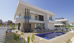 Spacious 3 bedrooms house for sale in Pernera