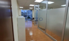 Fully furnished modern office in Mesa Geitonia 