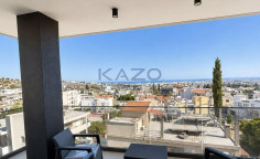 2-bed penthouse in Agia Fyla, sea views 
