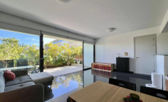Large 2 bedrooms apartment to rent in Engomi