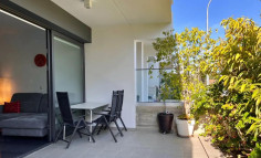 Large 2 bedrooms apartment to rent in Engomi