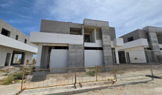 Spacious 4 bedrooms house for sale in Lakatamia