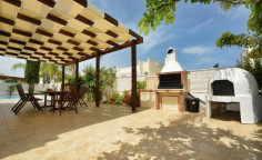 4 bedroom house to rent in Protaras