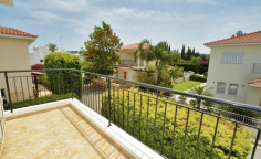 4 bedroom house to rent in Protaras