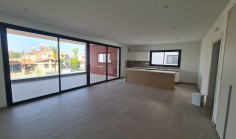 3 bedrooms apartment for sale in Lakatamia