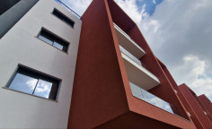 Spacious 3 bedroom apartment for sale in Lakatamia