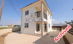 Two-bedroom house with swimming pool in Xylofagou, Larnaca 