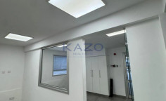 365 m&sup2; office to rent in Omonoia 