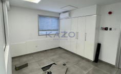 365 m&sup2; office to rent in Omonoia 