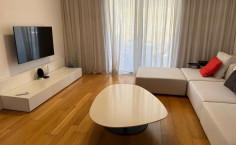 Spacious 3 bed apartment to rent in Agioi Omologites